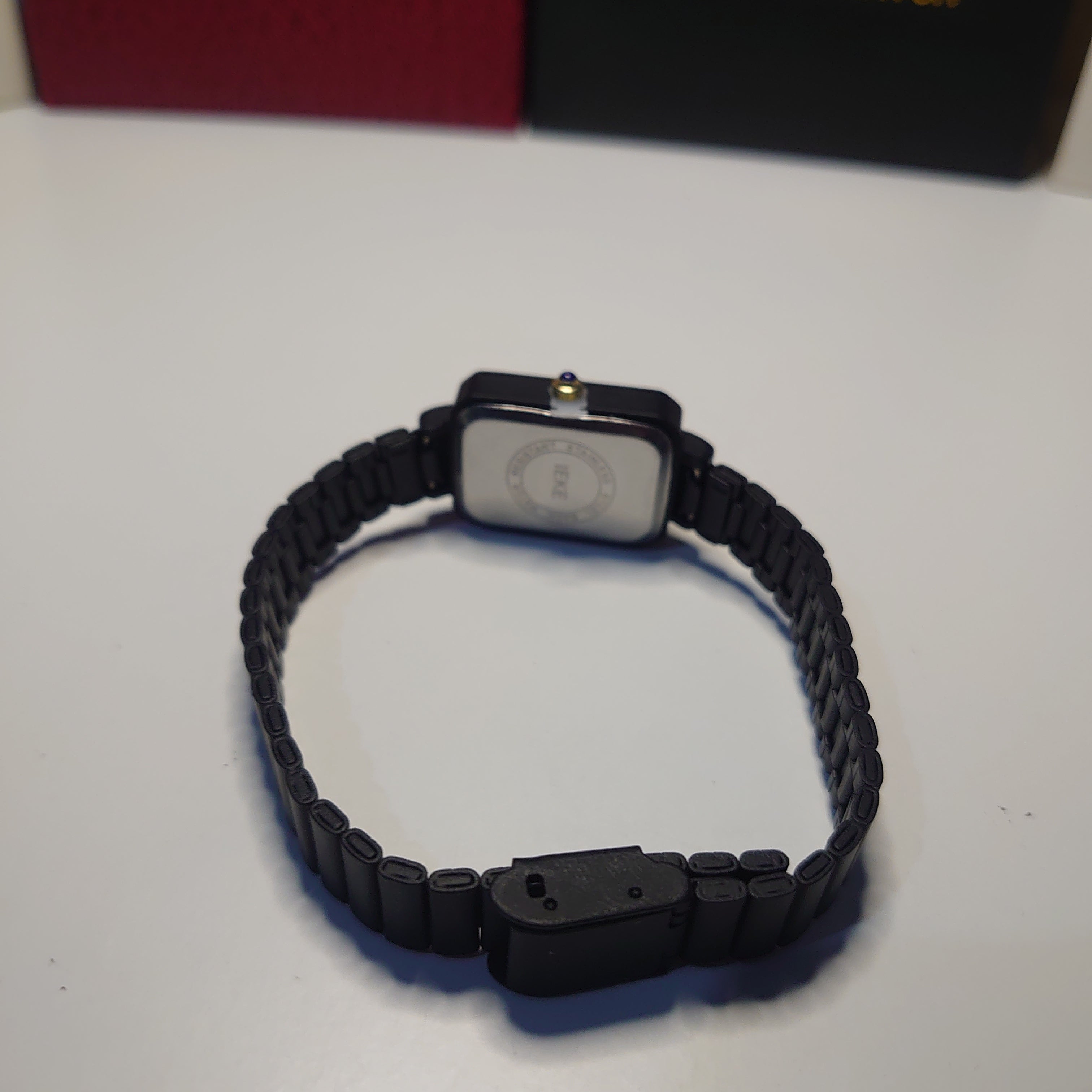 IEKE Quartz Black