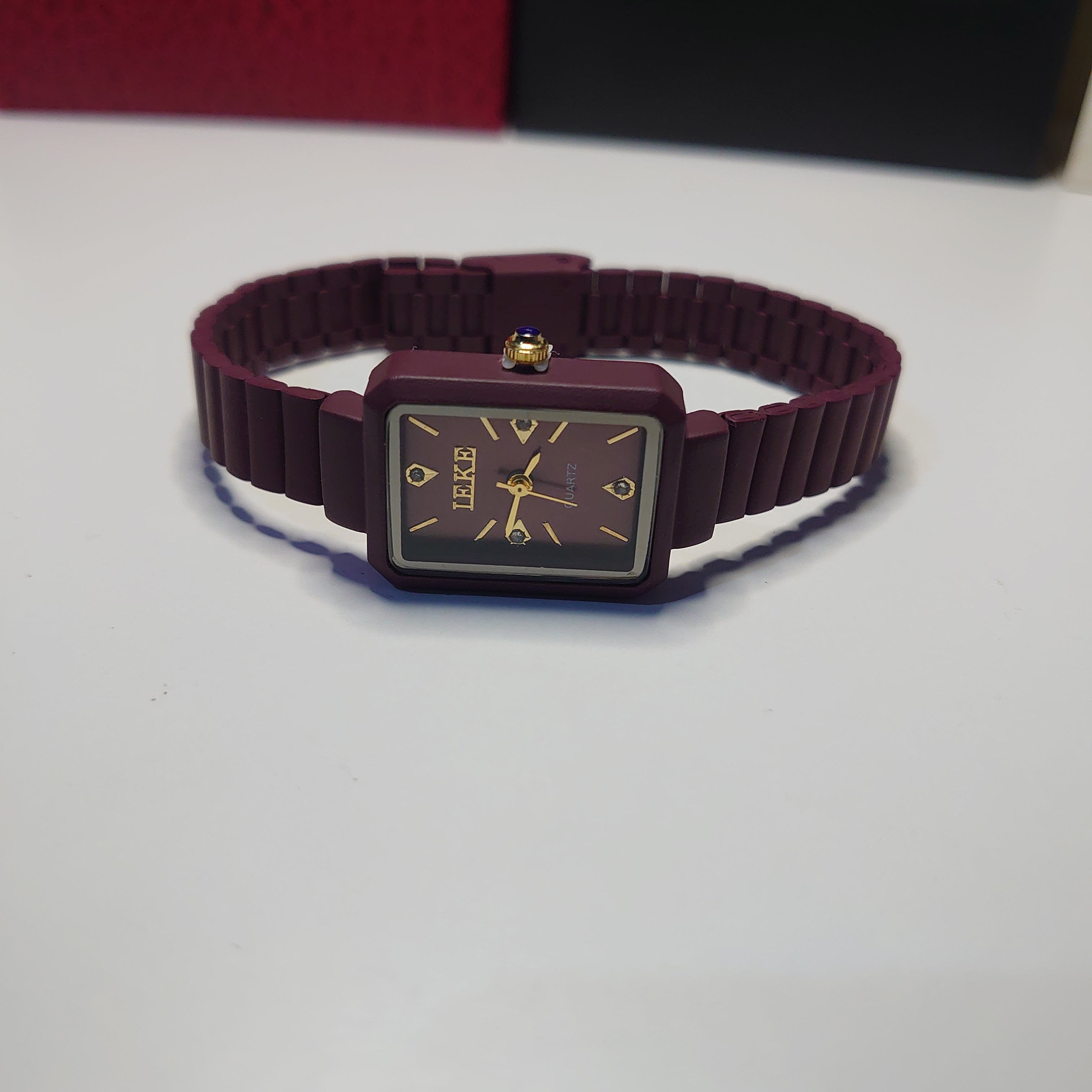 IEKE Quartz