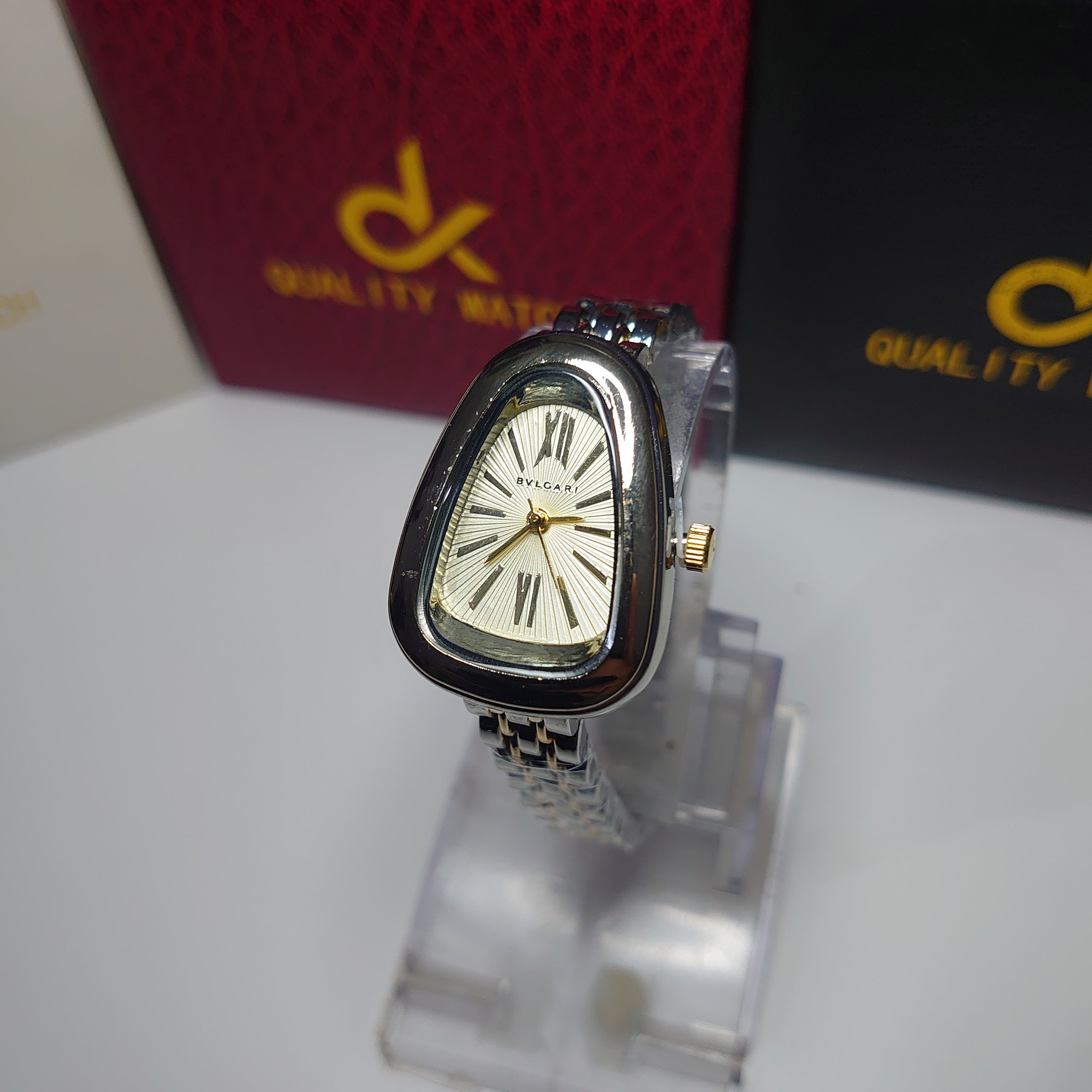 BVLGARI Serpenti Elegance Gold