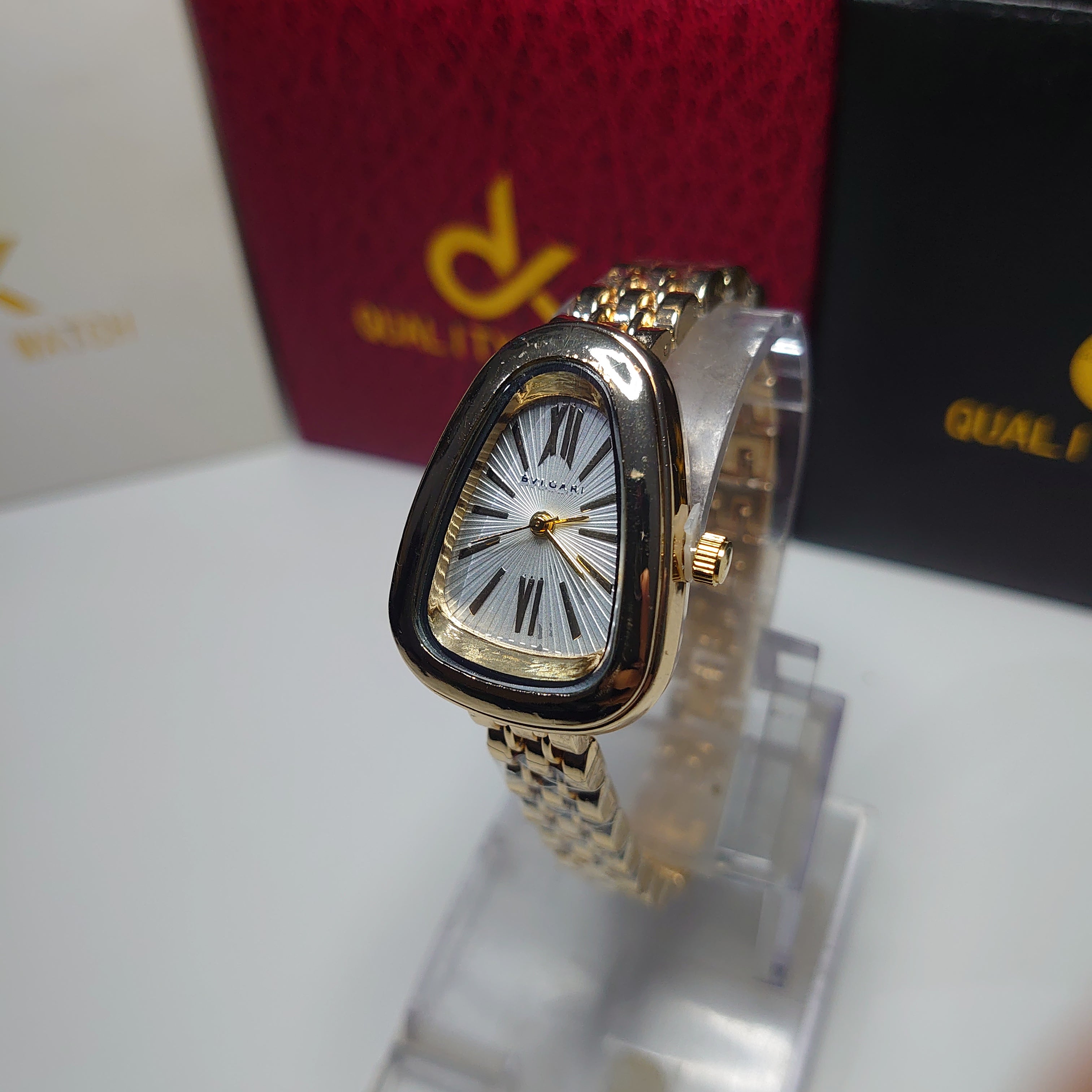 BVLGARI Serpenti Elegance Gold