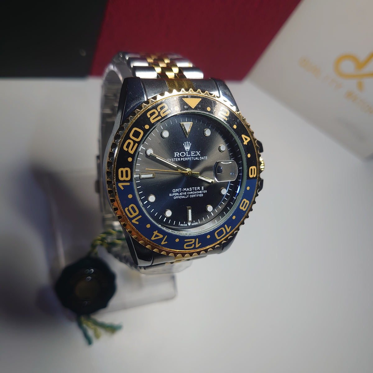 GMT-Master II – أزرق، أسود وذهبي