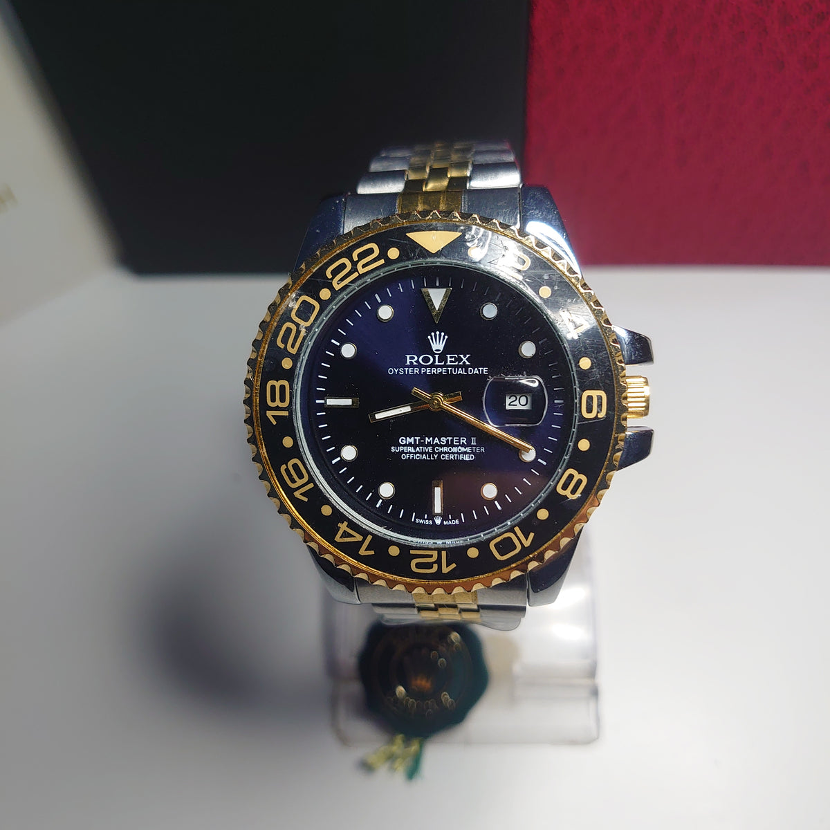 GMT-Master II – أسود وذهبي